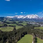 Kitz - Steuerberg アパート キッツビュール